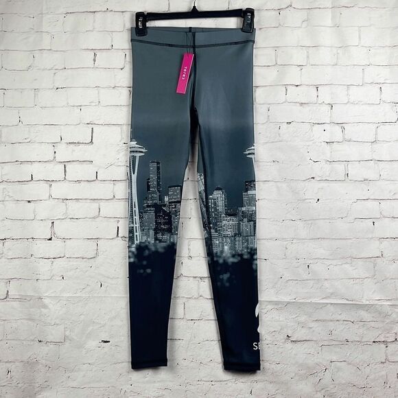 Peloton Terez Active Pants Seattle Cityscape Womens XS High Rise NWT Rare
